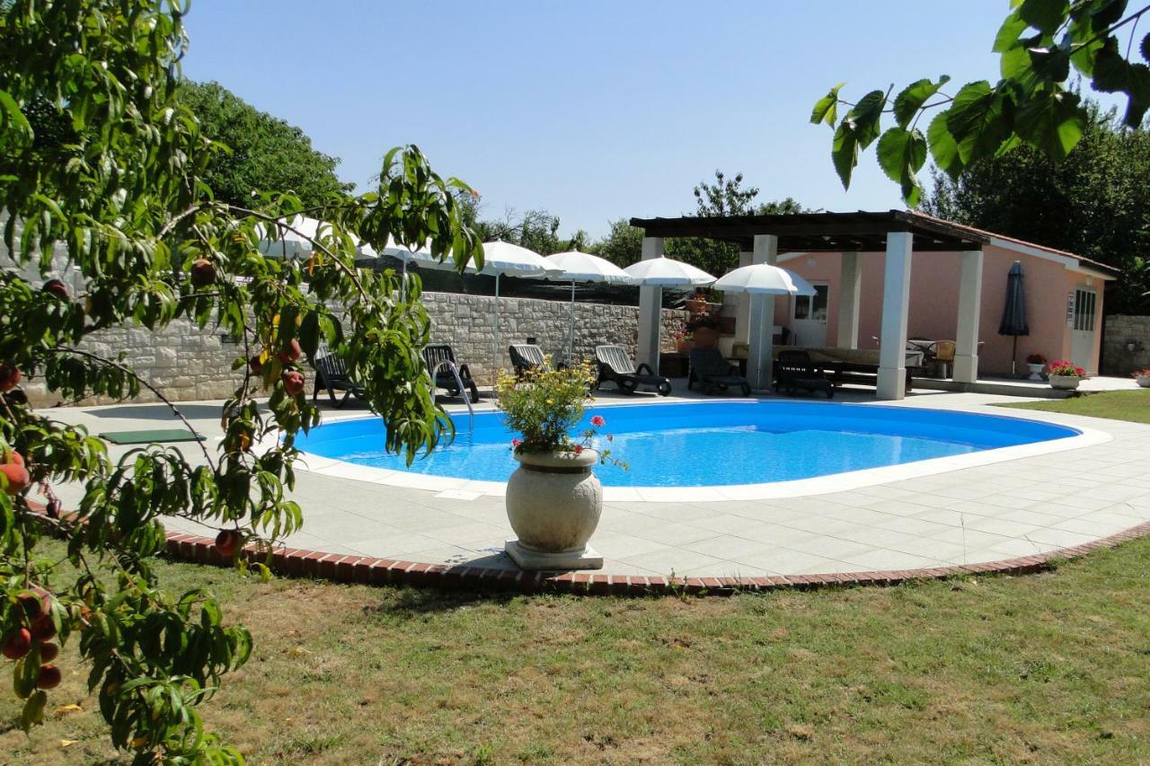 Apartments Villa Maran Умаг Экстерьер фото