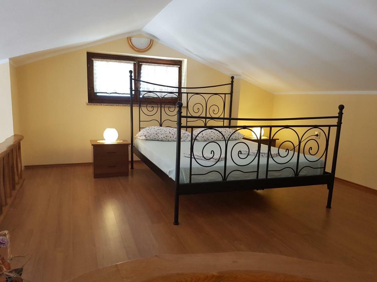 Apartments Villa Maran Умаг Экстерьер фото